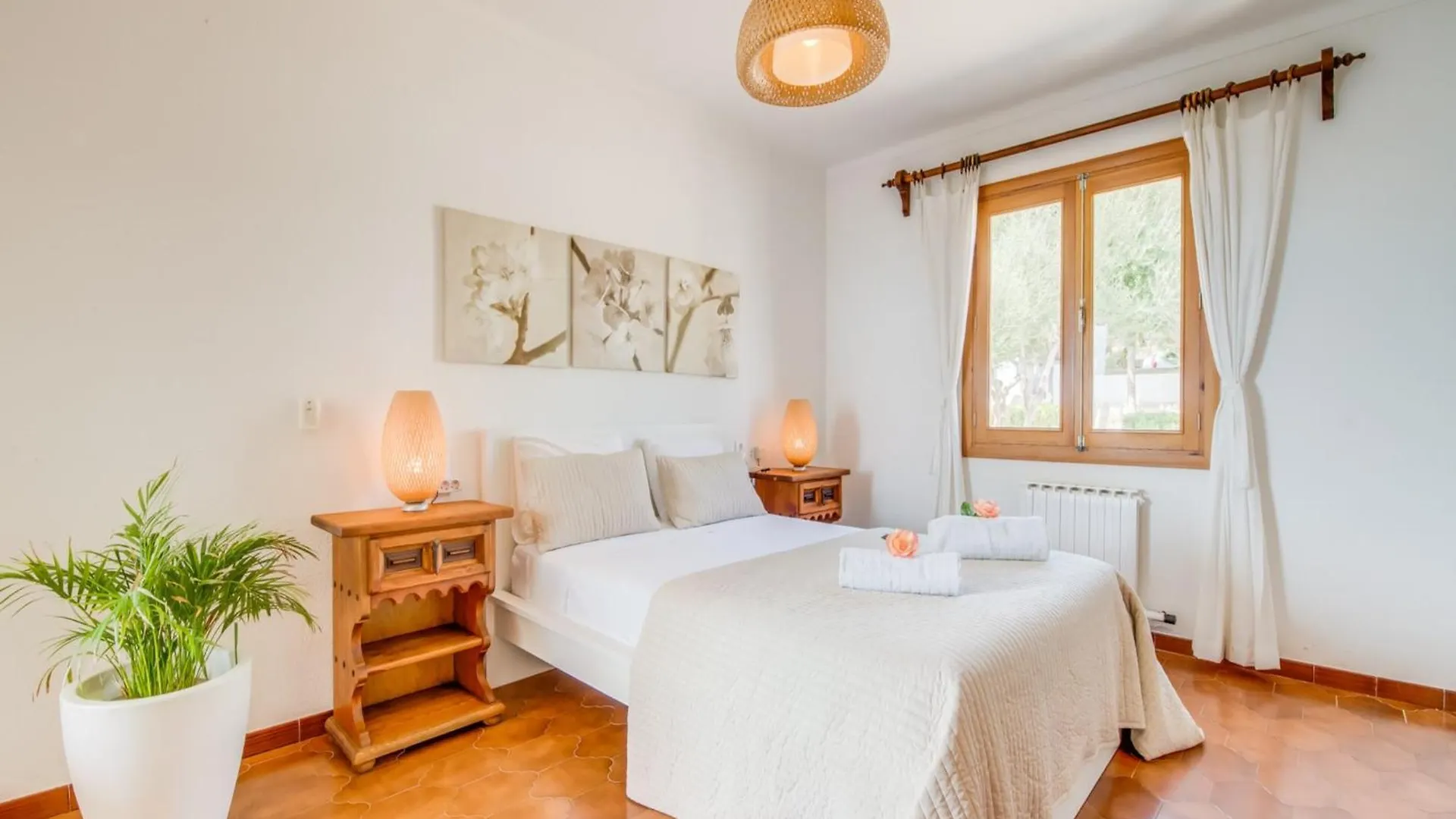 Seafront Villa In Alcudia Alcudia (Mallorca)