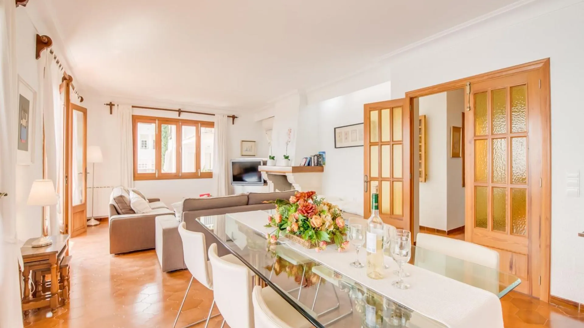 Seafront Villa In Alcudia