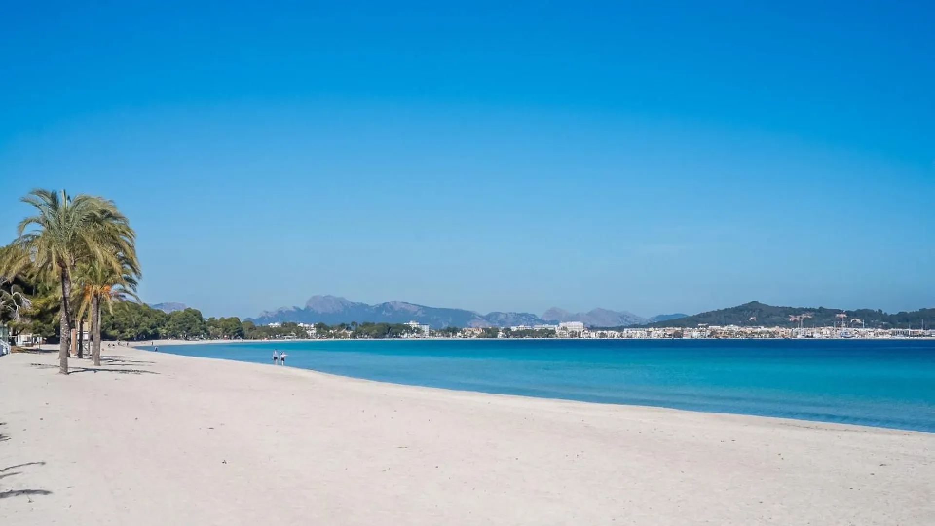 Seafront Villa In Alcudia Ferienhaus Alcúdia