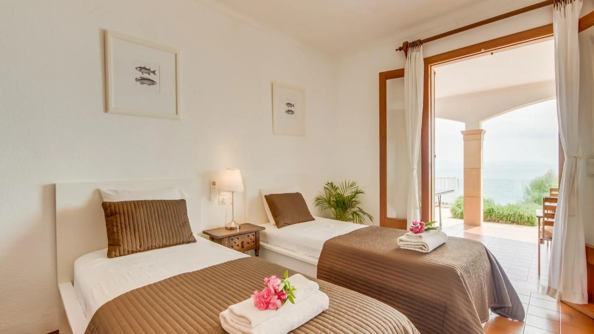 Seafront Villa In Alcudia Alcúdia